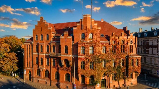 Połowa budynków ma już ciepło z sieci