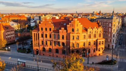 Targi pracy z 60 firmami już 20 października